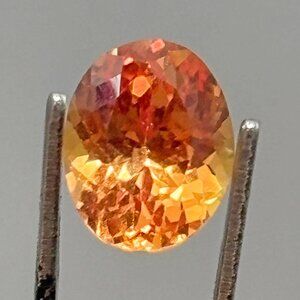 VIBRANT Certified Fire Orange Sapphire